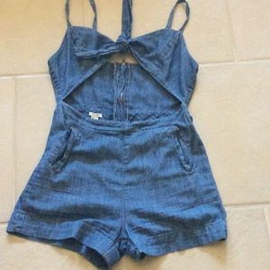 Forever21 Jean romper, Sz L 🫐